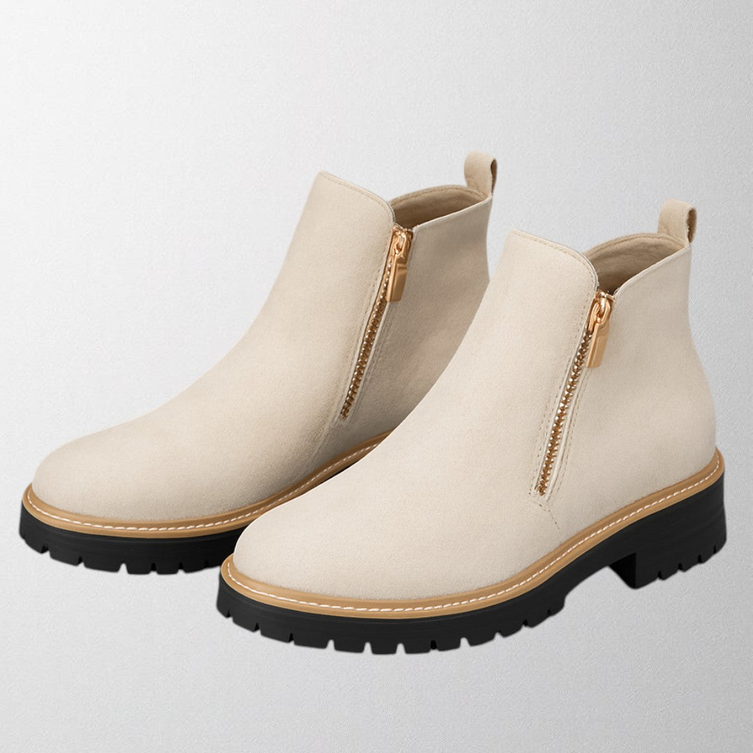 Ingeborg™ | Women's shoe with round toe and side zip fastening