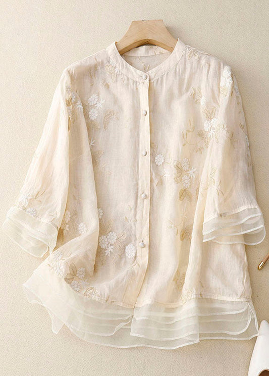 Savannah | Chic Blouse with Floral Accents