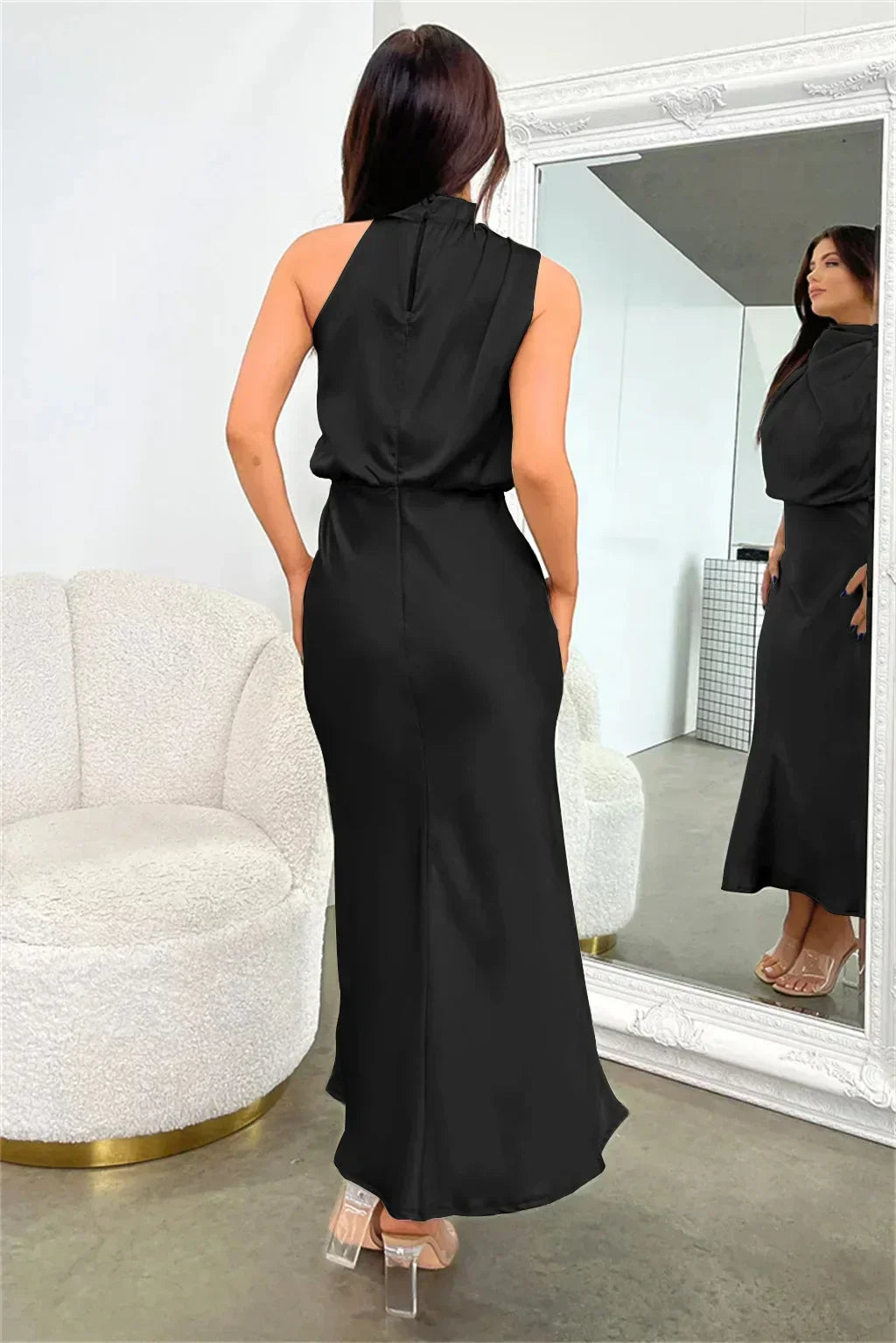 Eimear | Elegant Halter Evening Dress