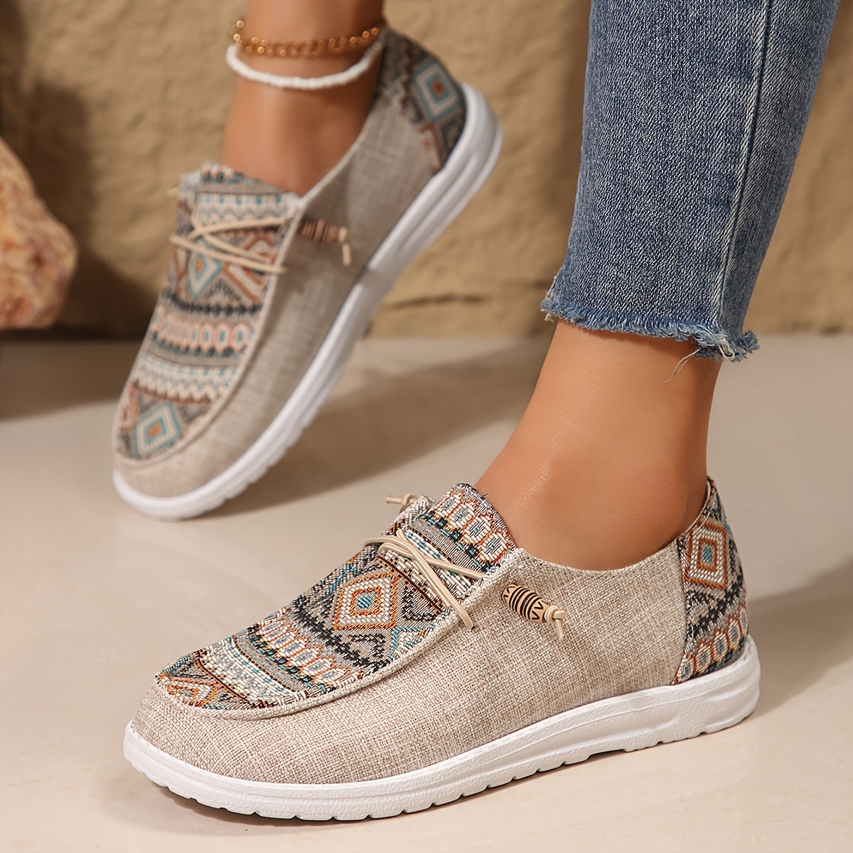Nesta | Women's Sneakers