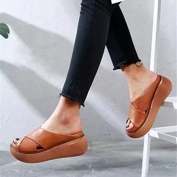 Rose | Women's Flat Cushioned Sandals