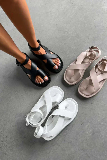 Gwendolyn | Women's Platform Flat Buckle Sandals