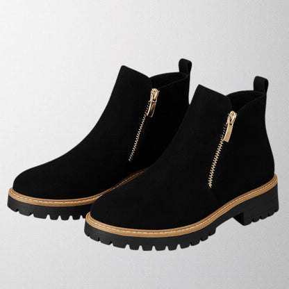 Ingeborg™ | Women's shoe with round toe and side zip fastening