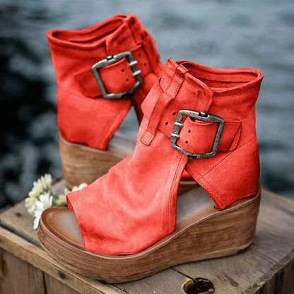 Yvette | Wedge Sandals with Buckle in Boho Style