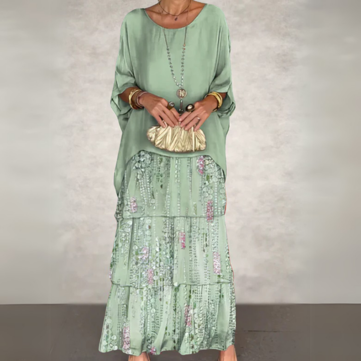 Heledd | Elegant Long Flowing Dress