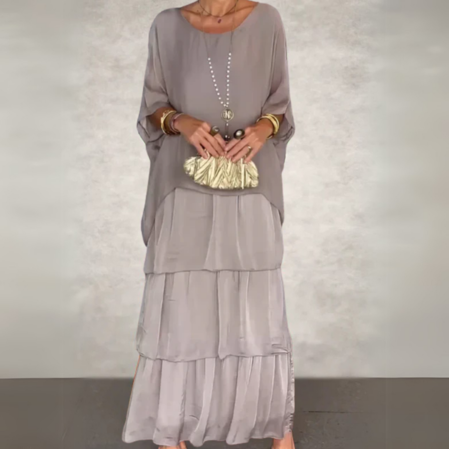 Heledd | Elegant Long Flowing Dress