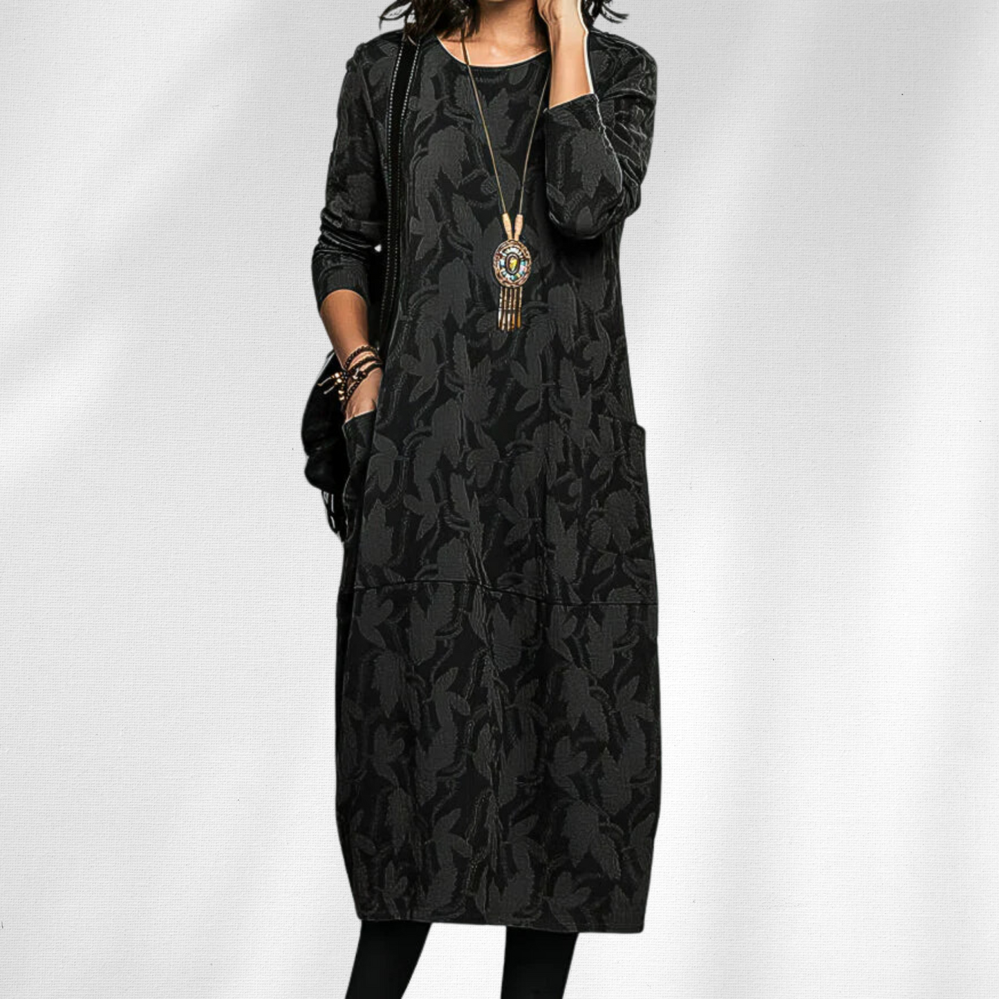 Meadow | Elegant Crewneck Winter Dress