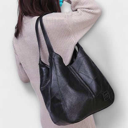 Taylor | Shoulder Bag with Timeless Design
