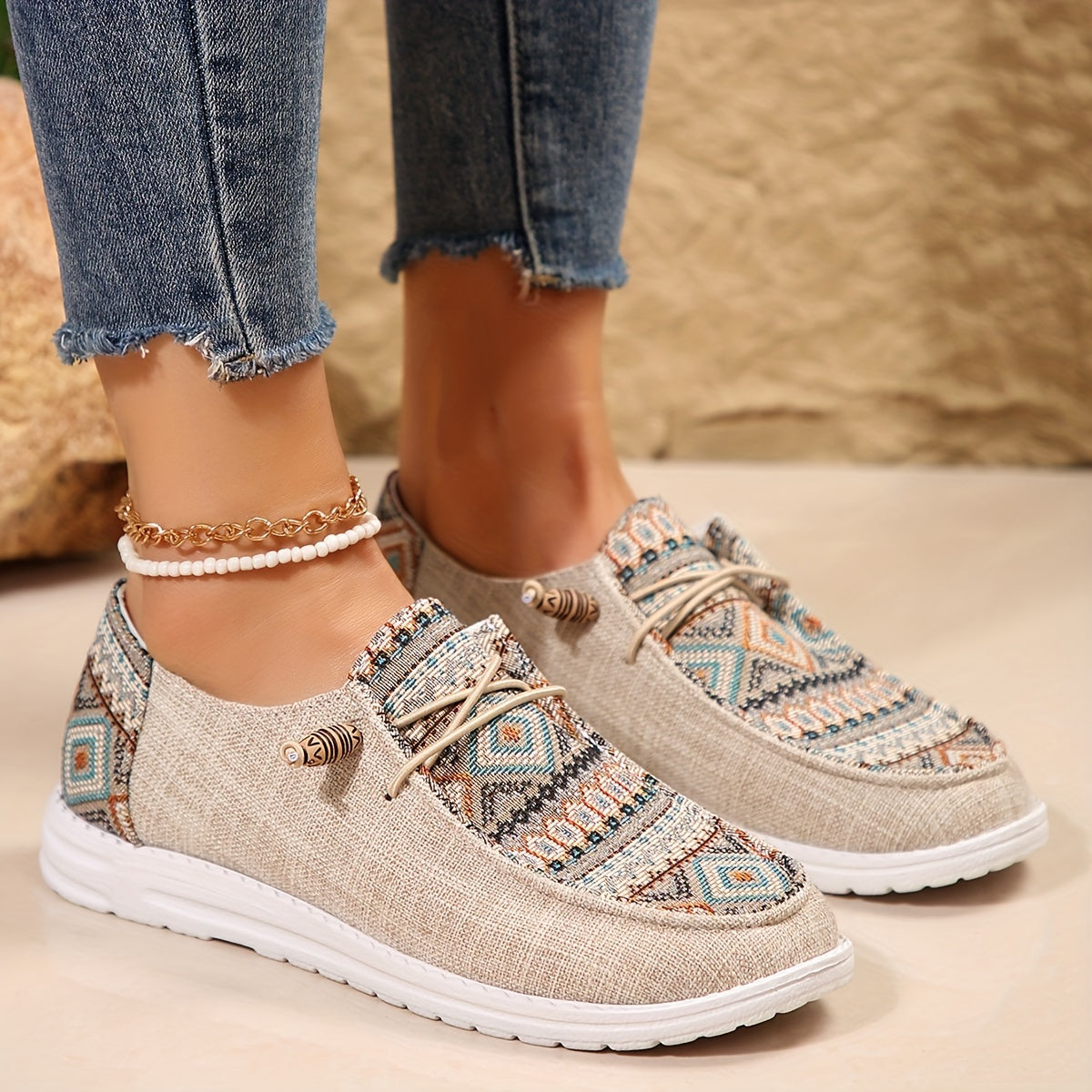 Nesta | Women's Sneakers