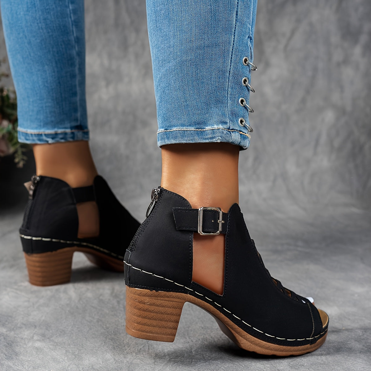 Milly | Women's Cushioned Adjustable Sandals