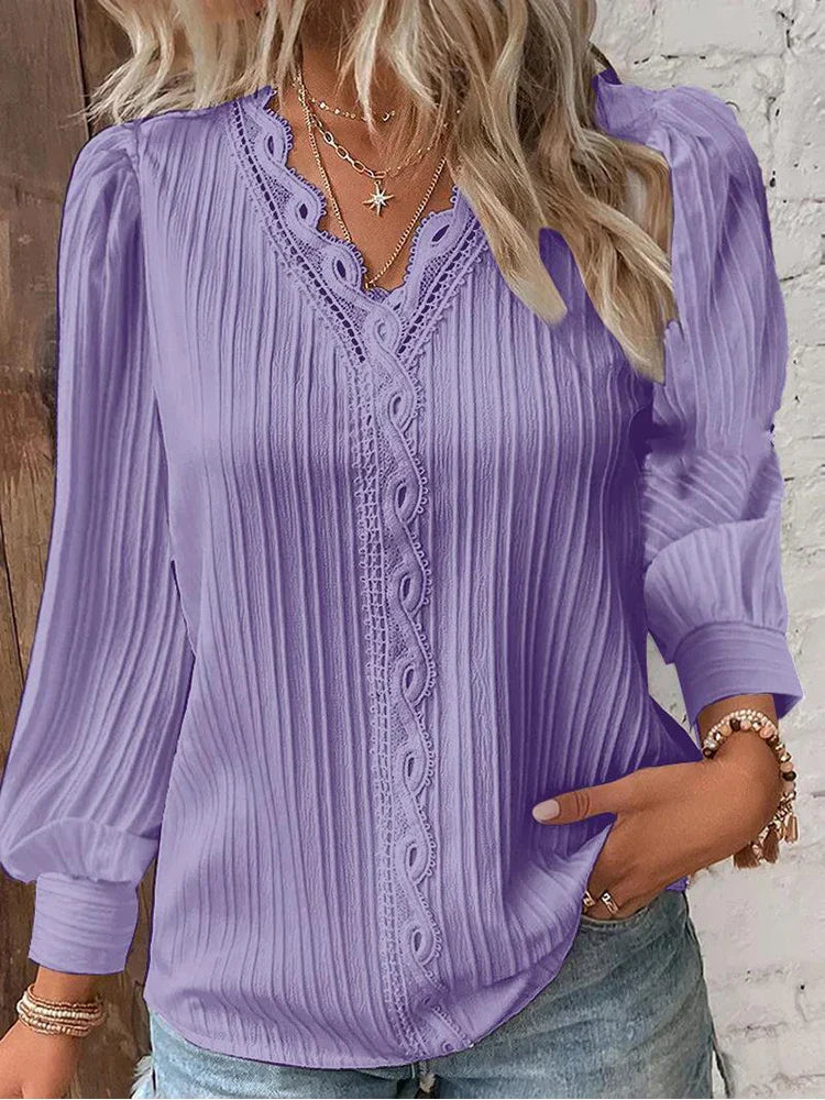 Violet | Blouse with Chiffon and Lace Details
