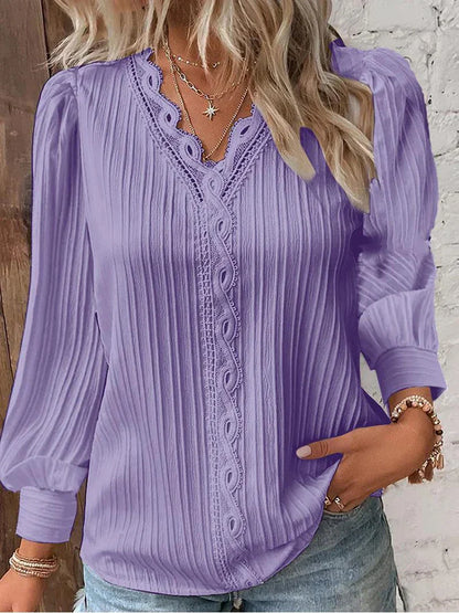 Violet | Blouse with Chiffon and Lace Details