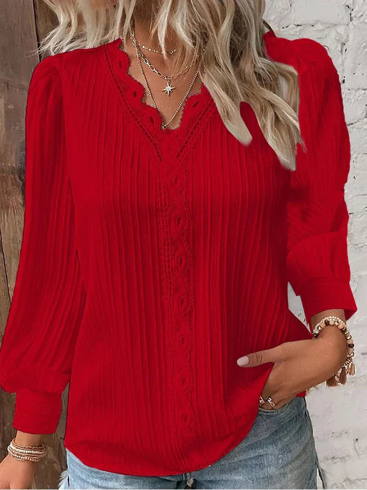 Violet | Blouse with Chiffon and Lace Details
