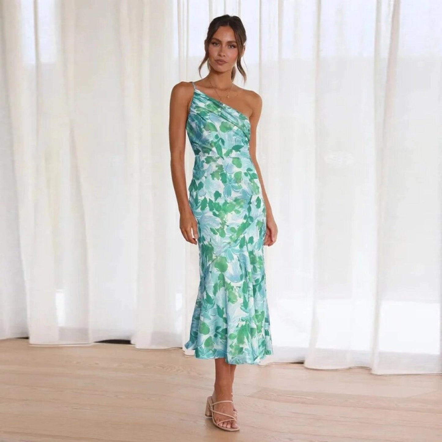 Amanda | Women’s Maxi Dress with Asymmetrical Cut and Floral Pattern