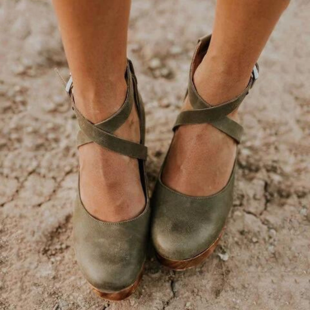 Sophie | Elegant Wedge Heels with Closed Toe & Ankle Strap