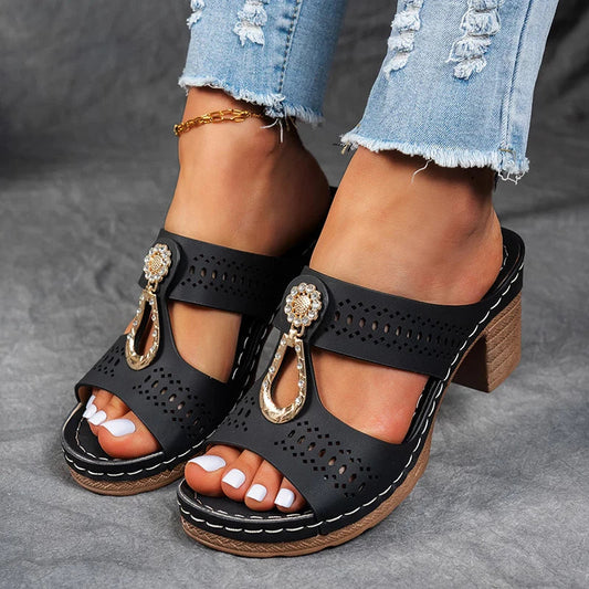 Kira | Chic and Comfortable Orthopedic Sandals