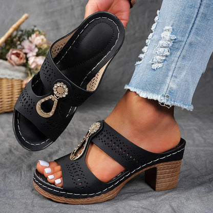 Kira | Chic and Comfortable Orthopedic Sandals