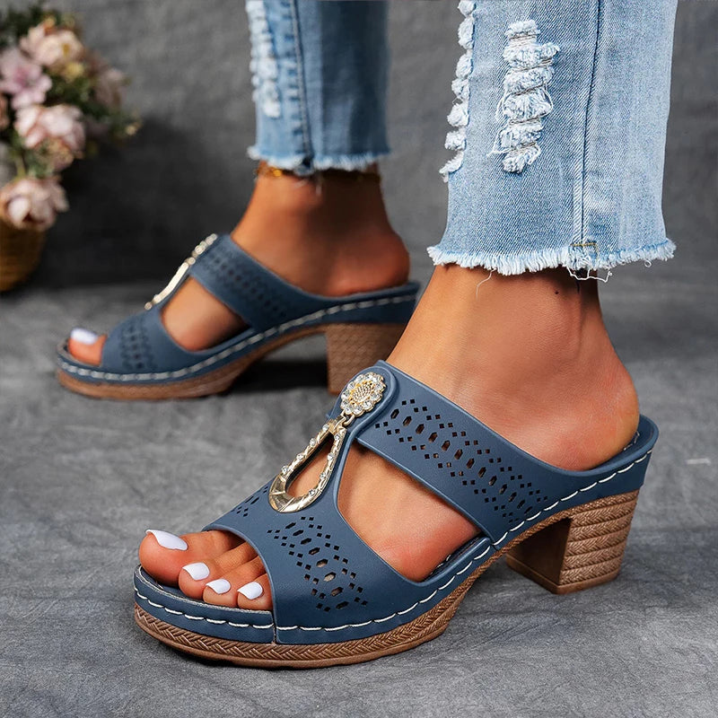 Kira | Chic and Comfortable Orthopedic Sandals