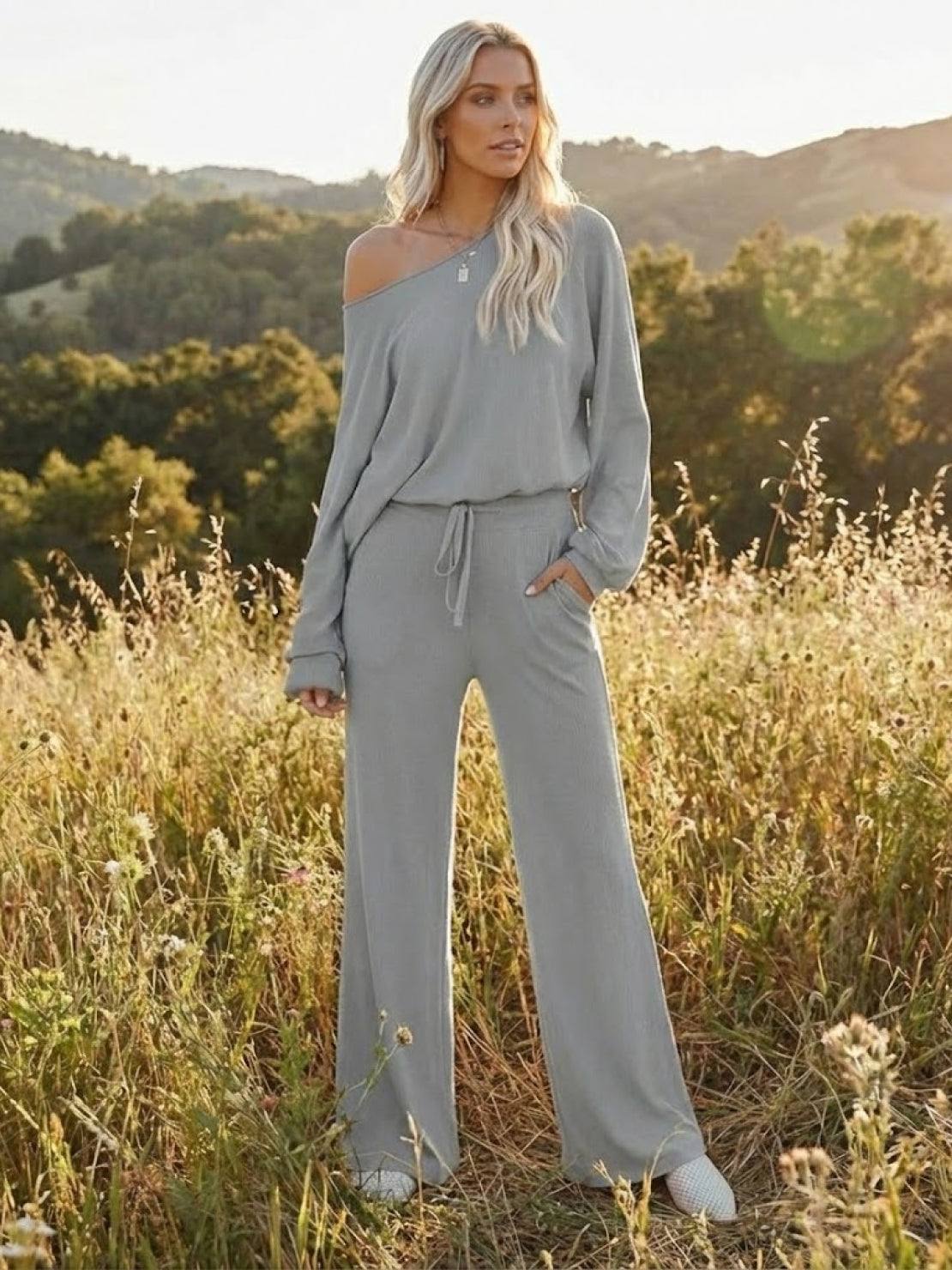 Hayley | Women's Wide-Leg Lounge Pants & Cropped Sweatshirt Set