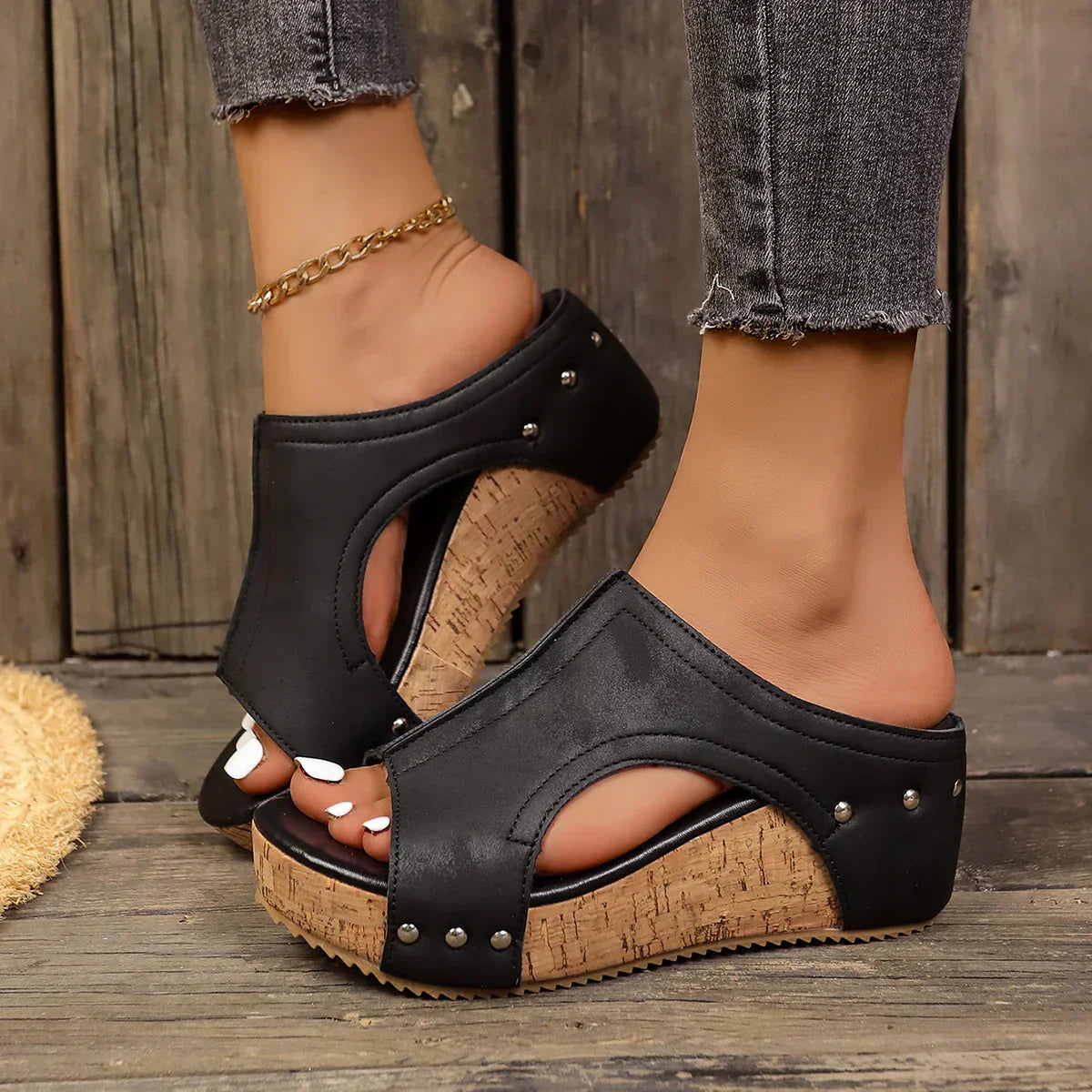 Dominique | Women's Wedge Sandals