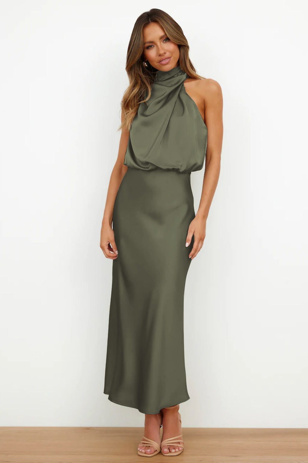 Eimear | Elegant Halter Evening Dress