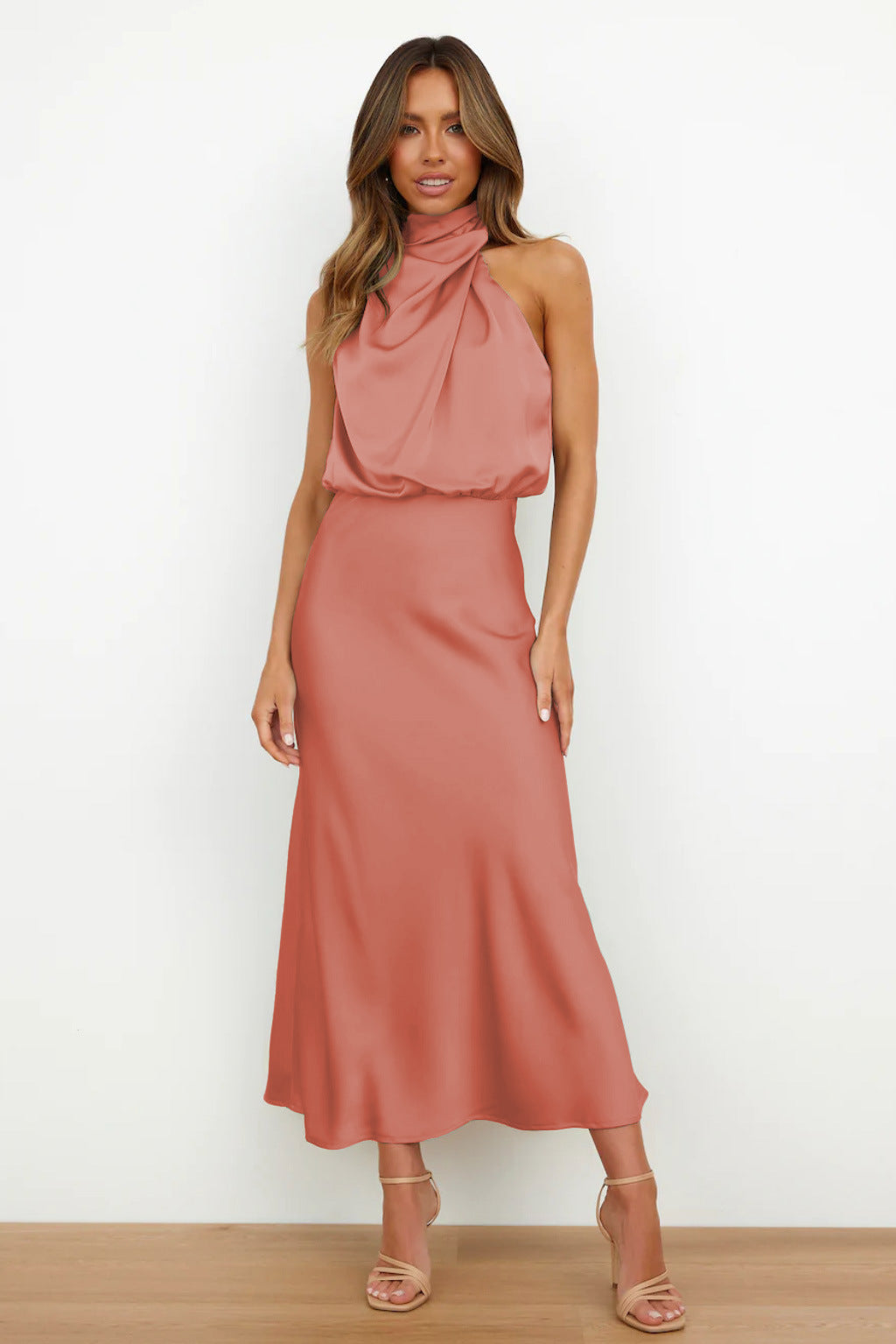 Eimear | Elegant Halter Evening Dress
