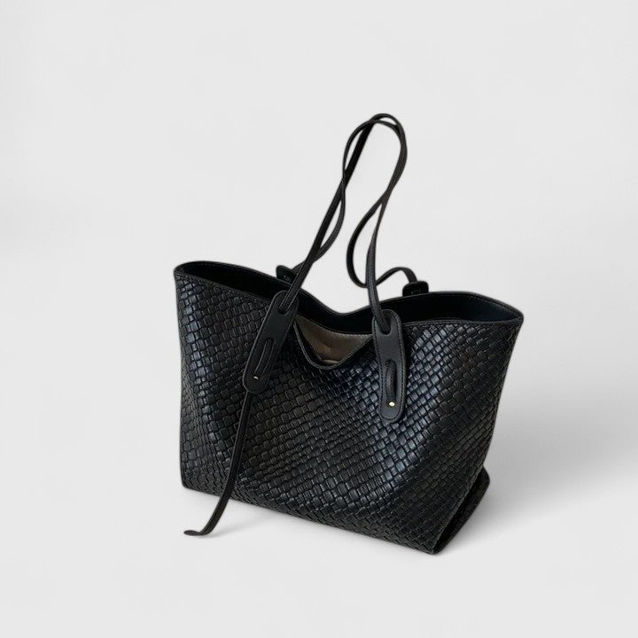 Ceinwen | Classic Woven Tote Bag