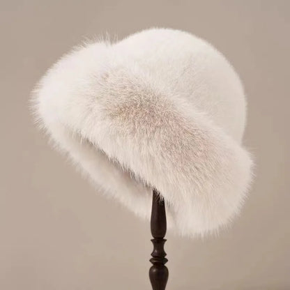 Dilys | Cosy Fluffy Hat