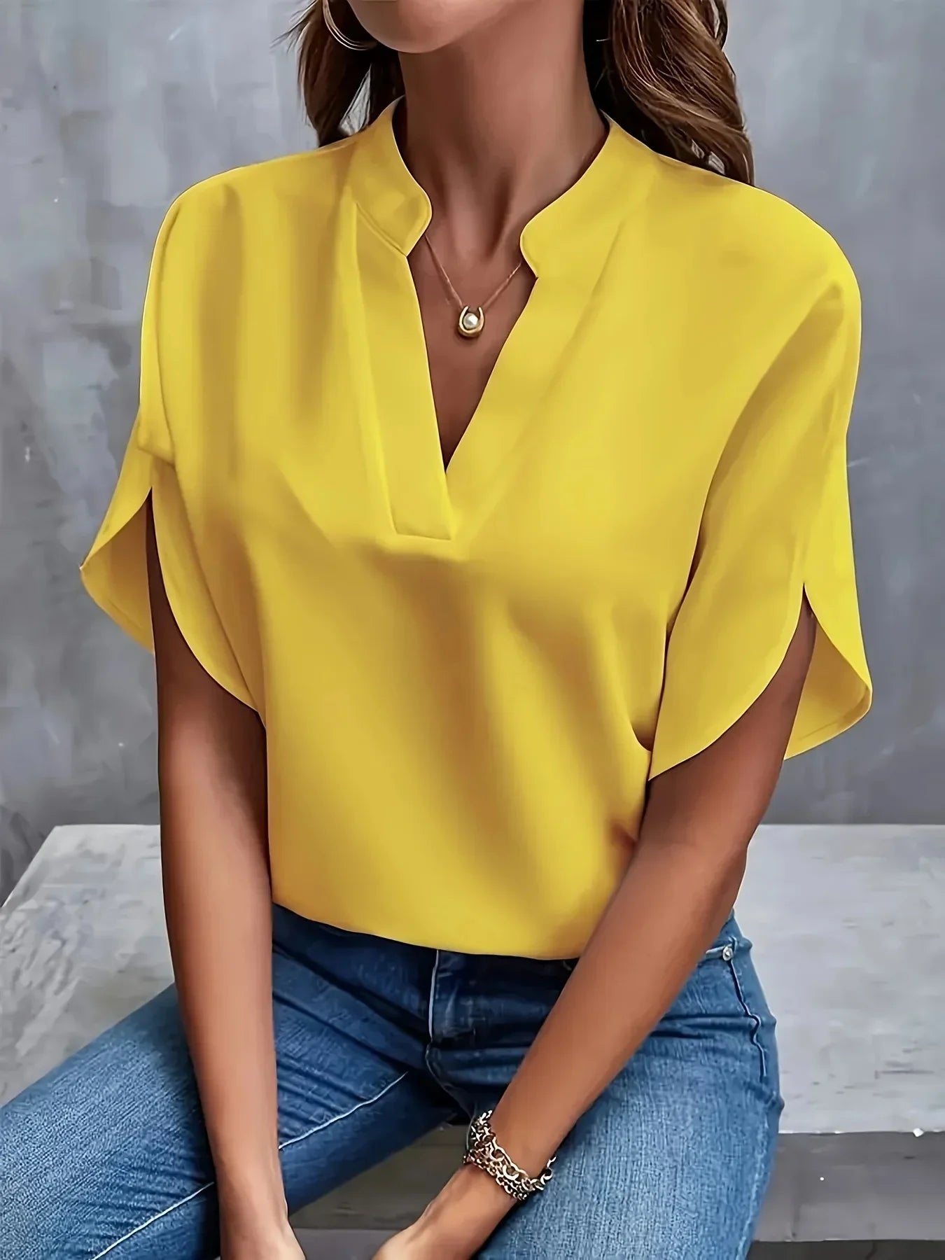 Anya | Sophisticated Blouse with Tailored Design
