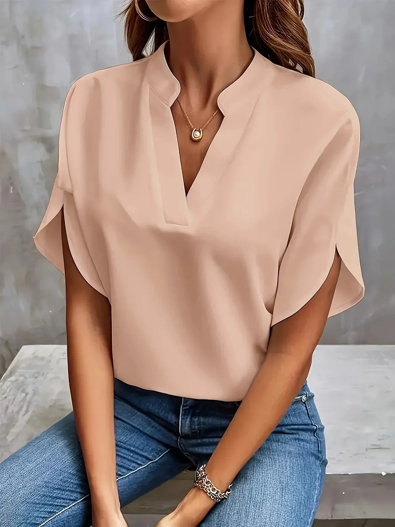 Anya | Sophisticated Blouse with Tailored Design