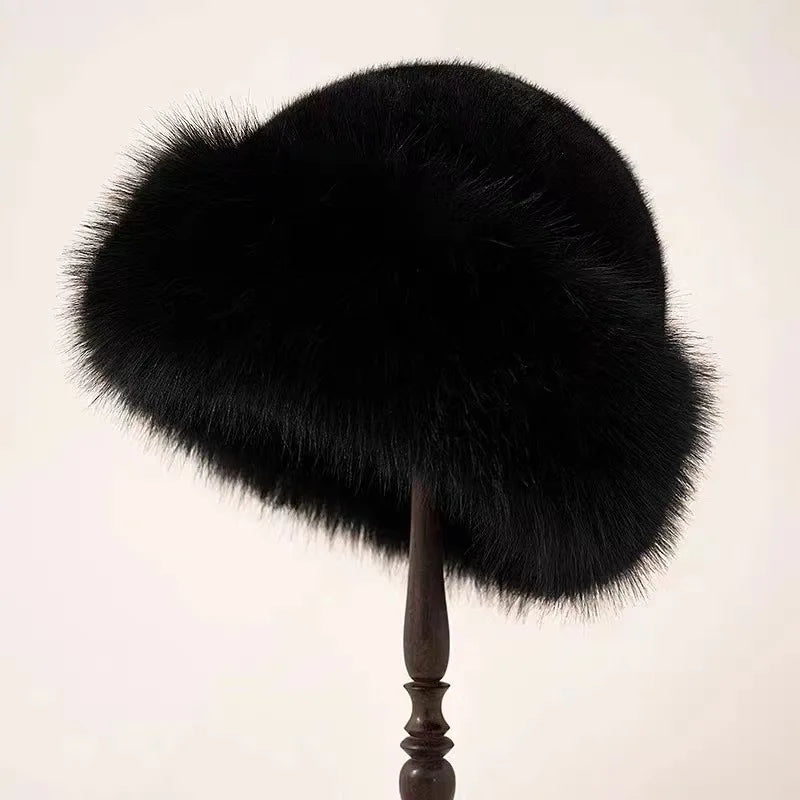 Dilys | Cosy Fluffy Hat