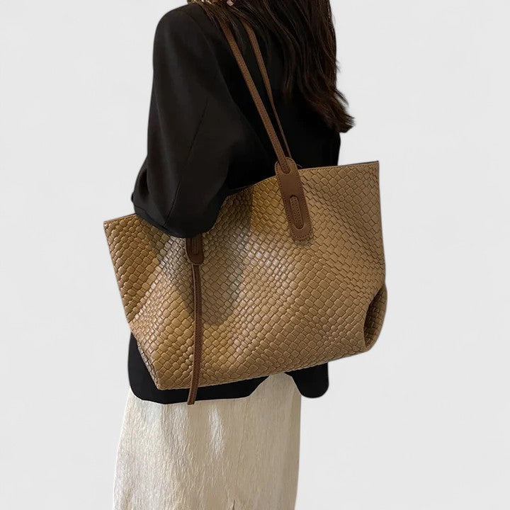 Ceinwen | Classic Woven Tote Bag