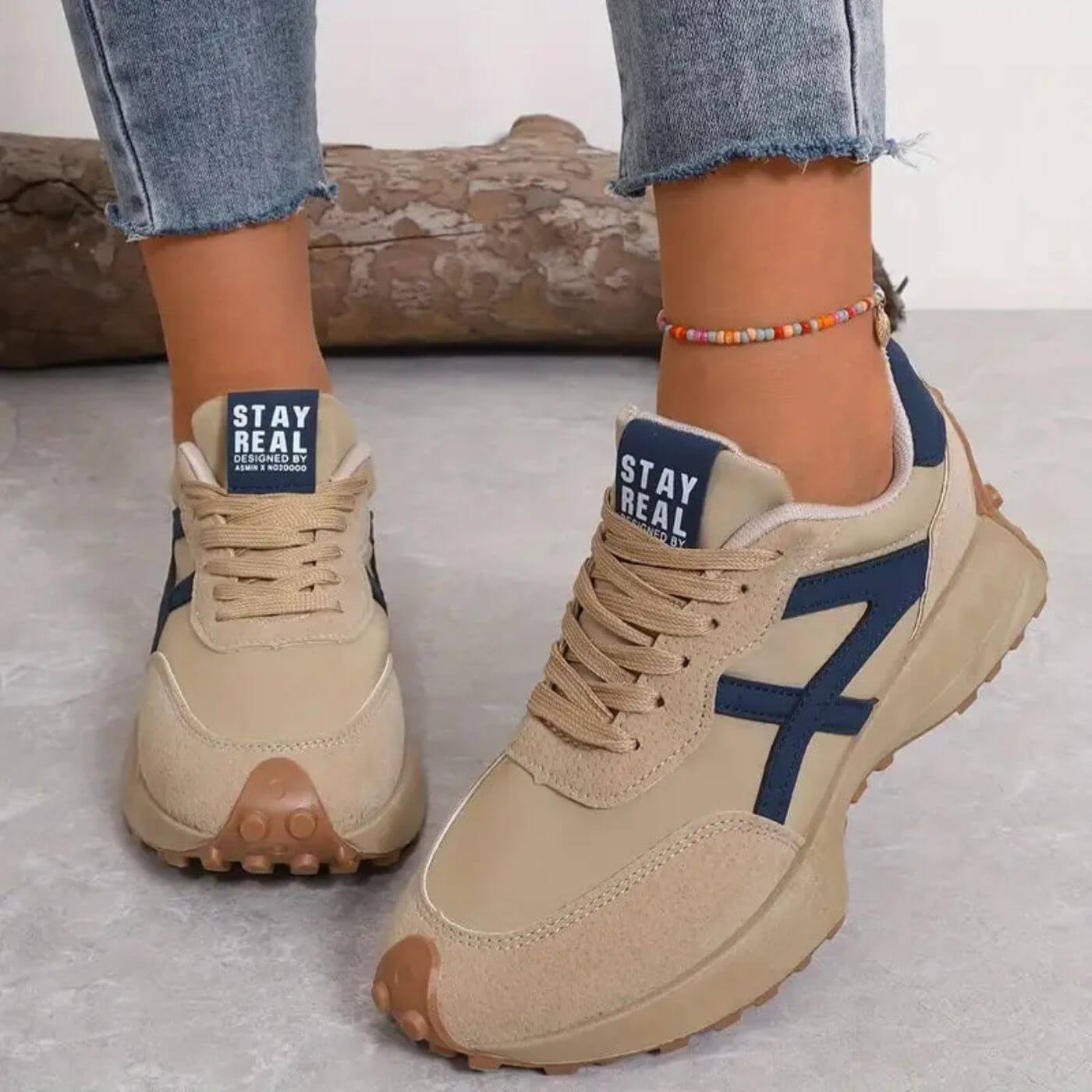 June | Slip-Resistant Orthopedic Sneakers