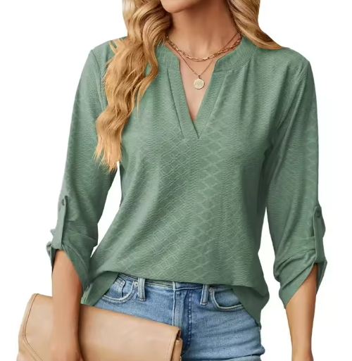 Dominique | Chic and Comfortable Blouse