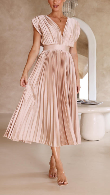 Caitlin | Elegant Pleated Maxi Dress