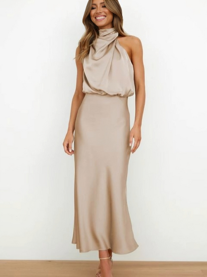 Eimear | Elegant Halter Evening Dress