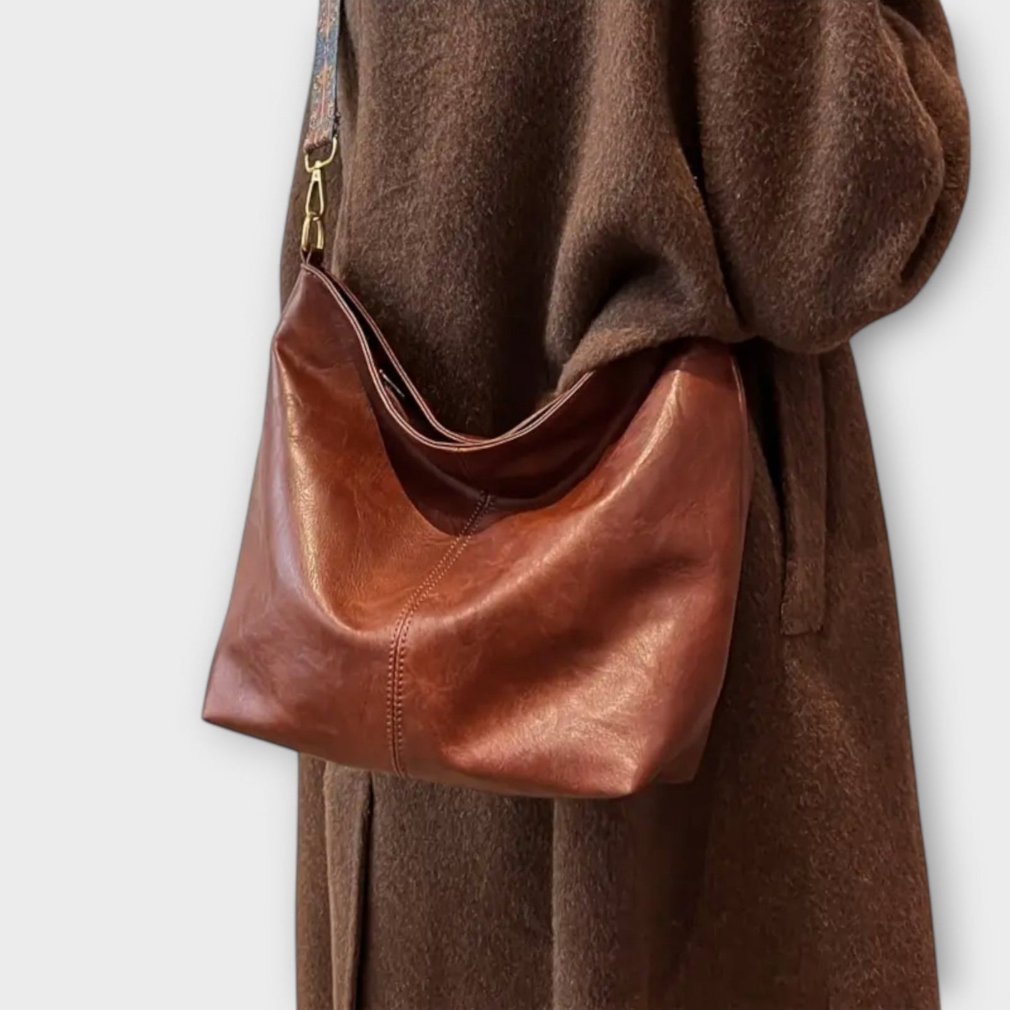 Neva™ | Shoulder Bag with Unique Strap