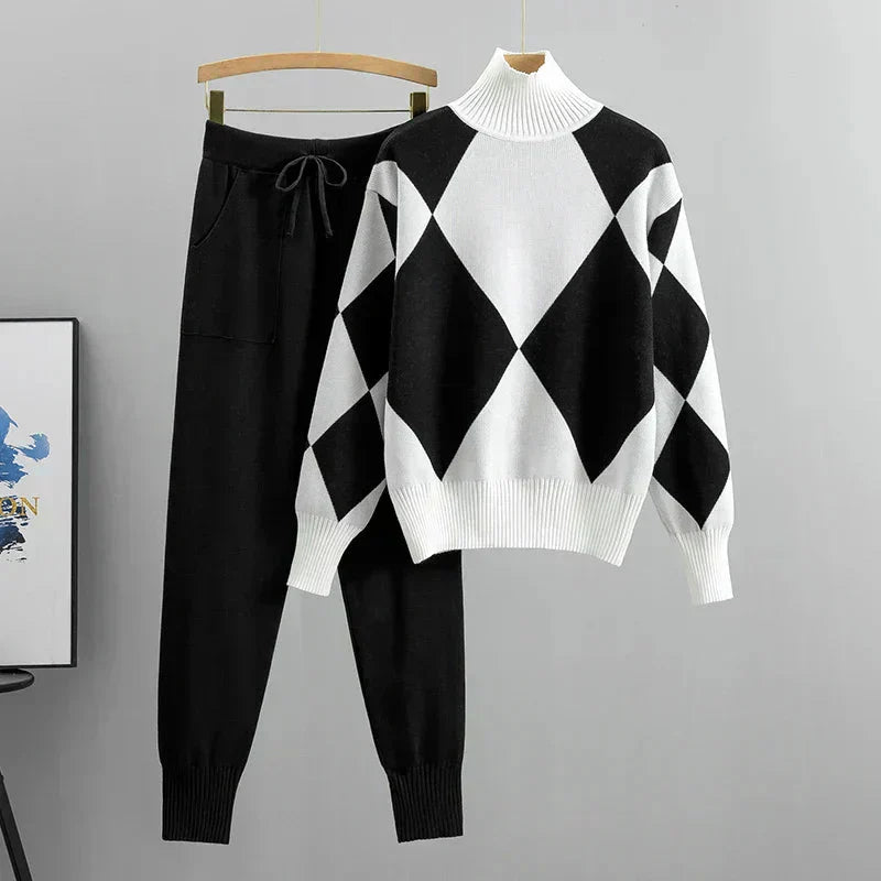 Georgia | Women's Classic Two-Piece Set