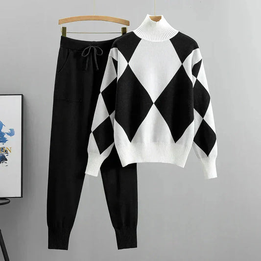 Georgia | Women's Classic Two-Piece Set