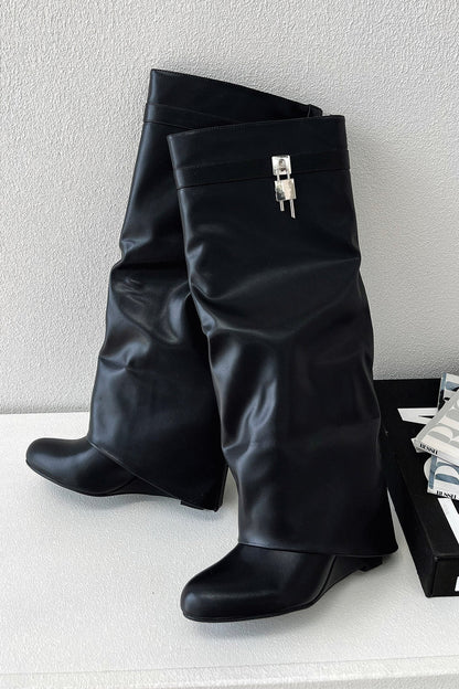 Peta | Women's Black Knee-High Boots