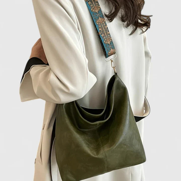 Edie | Shoulder Bag with Unique Character