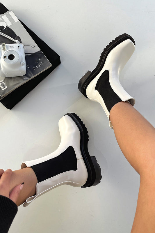 Ffion2™ | Women's Two-Tone Ankle Boots