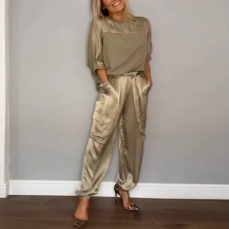 Luna | Women's Relaxed Two-Piece Set