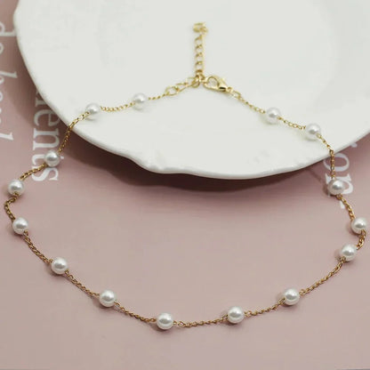 Dorothea | Gold Pearl Necklace