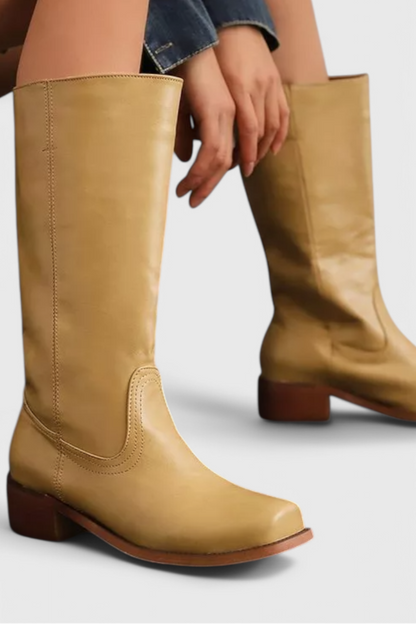 Norma | Modern Classic Boots for All-Season Wear