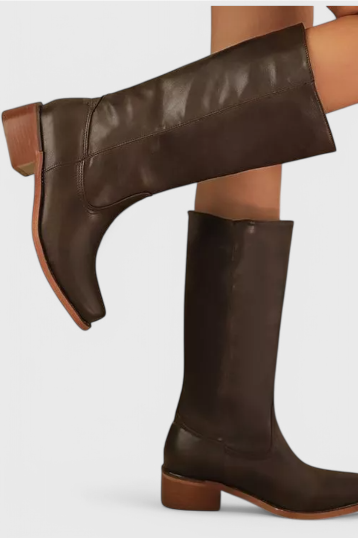 Norma | Modern Classic Boots for All-Season Wear