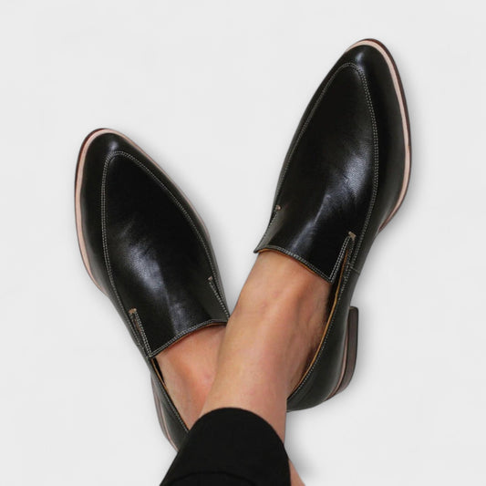 Arwen2™ | Women's Black Slip-On Loafers