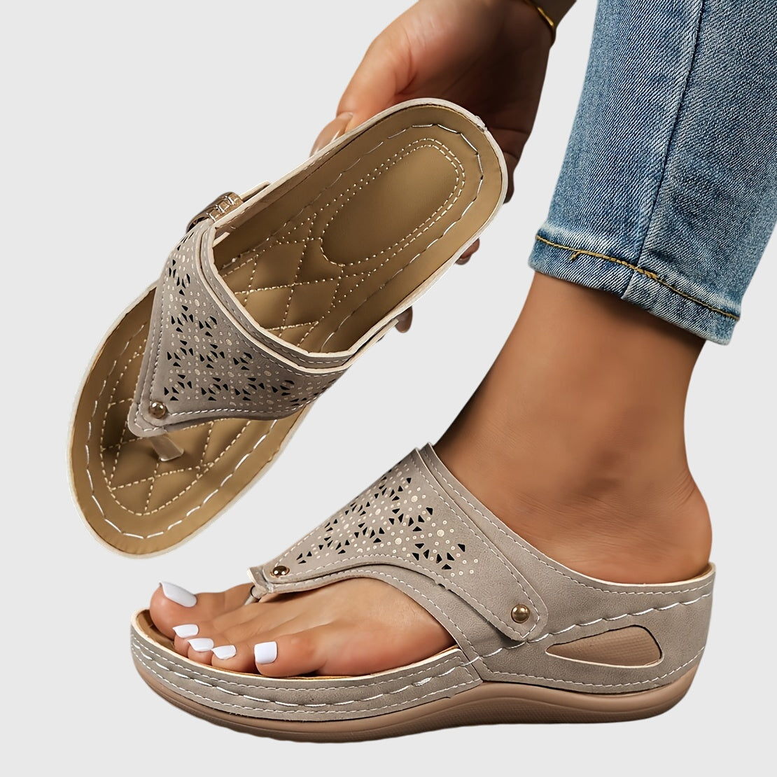 Jaidah | Women's Platform Ankle Strap Sandals