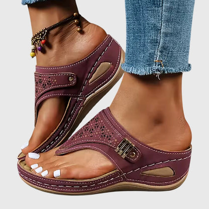 Jaidah | Women's Platform Ankle Strap Sandals
