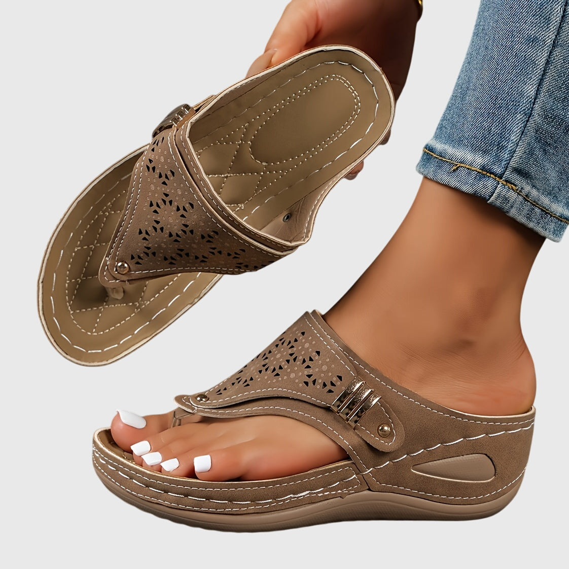 Jaidah | Women's Platform Ankle Strap Sandals